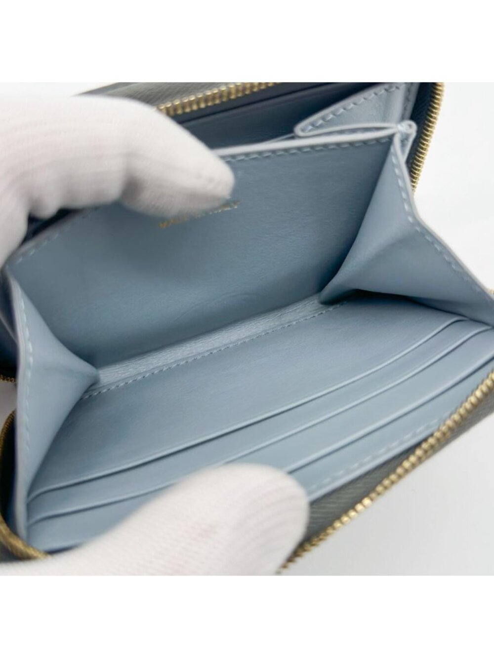 Celine Zipped Wallet Compact Coin Purse - Picture 8 of 10